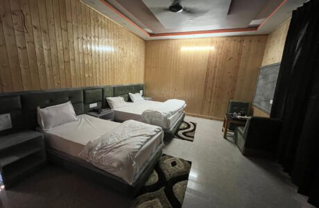 Luxury Tripple Bed